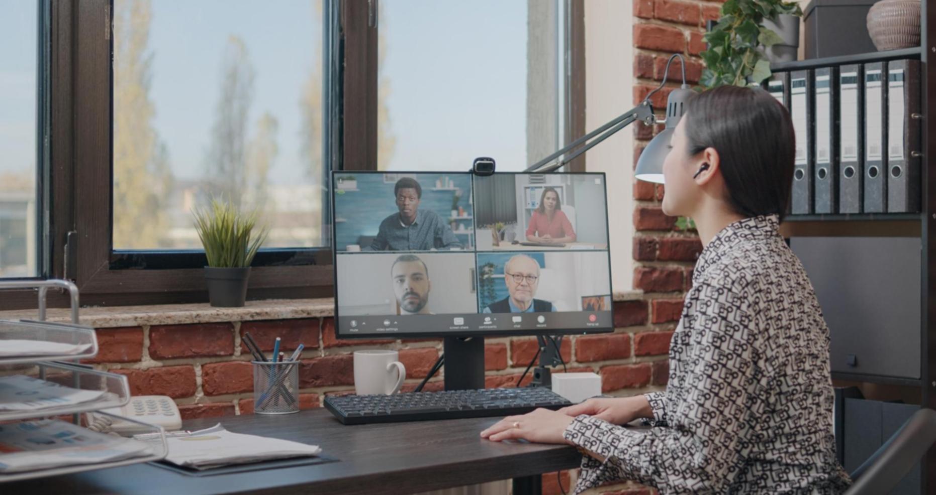 Análisis de presupuestos y documentos financieros